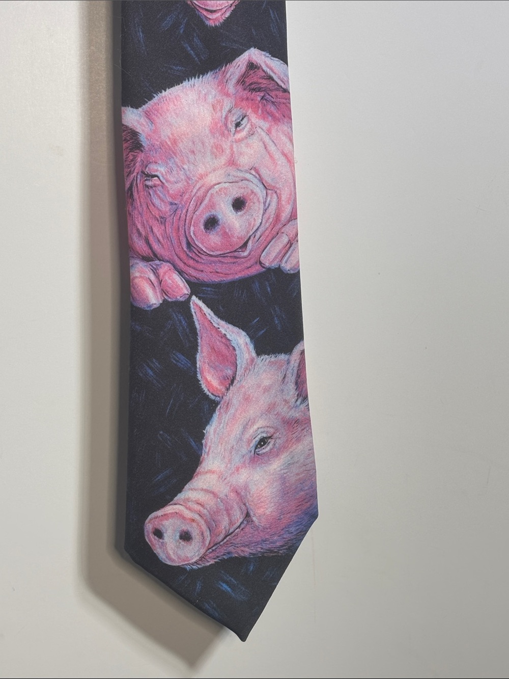 Vintage 1989 Ralph Marlin Pig Tie! Excellent Used Condition! EUC